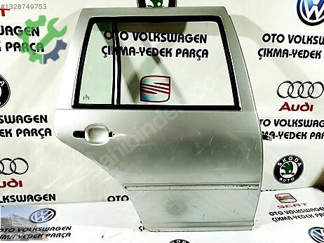 Volkswagen Golf Sağ Arka Kapı çıkma parça