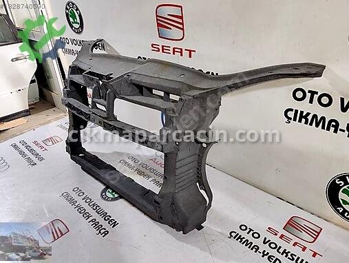 Volkswagen Golf Ön Panel 1K0805588G çıkma parça