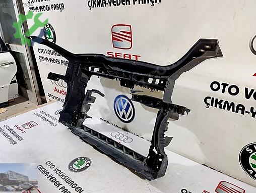 Volkswagen Golf Ön Panel çıkma parça