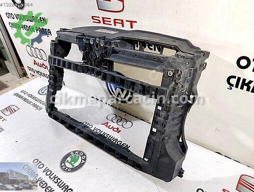 Volkswagen Golf Ön Panel çıkma parça