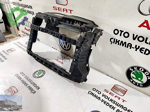 Volkswagen Golf Ön Panel çıkma parça