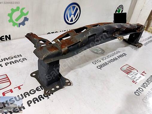 Volkswagen Golf Ön Tampon Demiri 5K0807109 çıkma parça