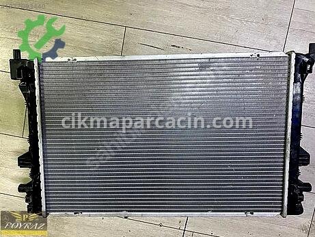 Volkswagen Golf Radyatör çıkma parça