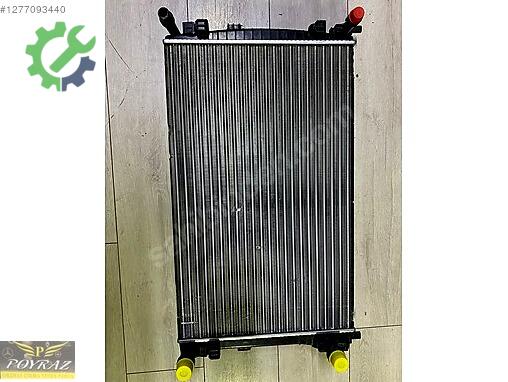 Volkswagen Golf Radyatör 5Q0121251HS çıkma parça