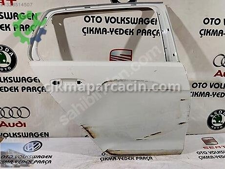 Volkswagen Golf Sağ Arka Kapı çıkma parça