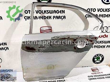 Volkswagen Jetta Sol Arka Kapı çıkma parça