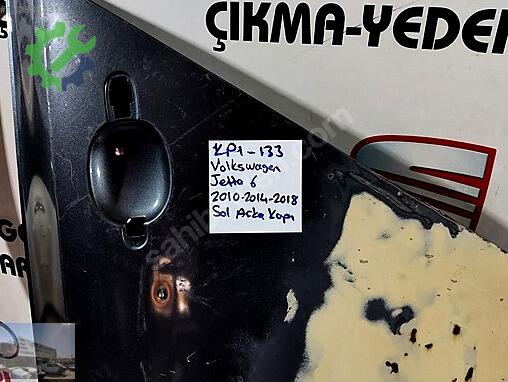 Volkswagen Jetta Sol Arka Kapı çıkma parça