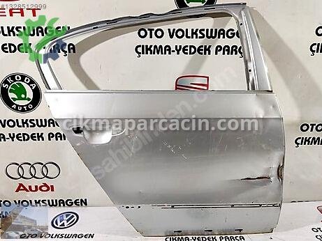 Volkswagen Passat Sağ Arka Kapı çıkma parça