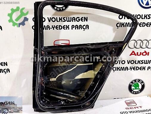 Volkswagen Passat Sağ Arka Kapı çıkma parça