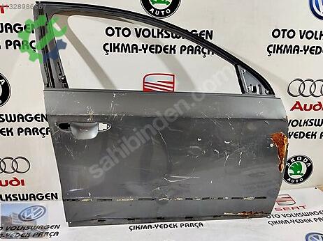 Volkswagen Passat Sağ Ön Kapı çıkma parça
