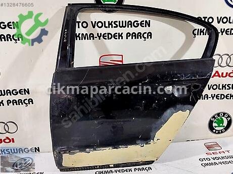 Volkswagen Passat Sol Arka Kapı çıkma parça