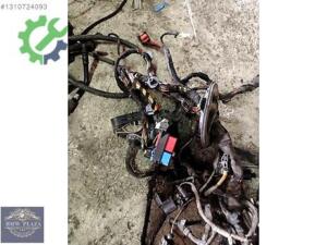 VW PASSAT B8 1.6 DİZEL MANUEL MOTOR EVİ TESİSATI 3q0927903