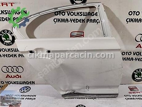 Volkswagen Passat Sağ Arka Kapı çıkma parça
