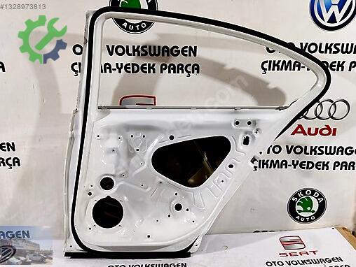 Volkswagen Passat Sağ Arka Kapı çıkma parça
