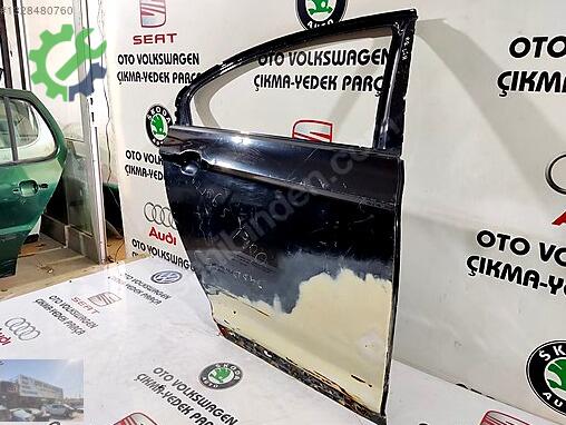 Volkswagen Passat Sağ Arka Kapı çıkma parça