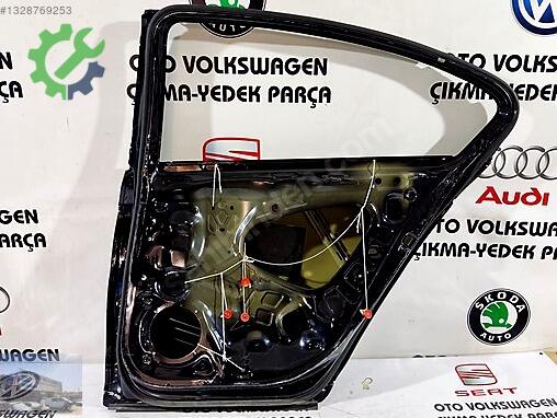 Volkswagen Passat Sağ Arka Kapı çıkma parça