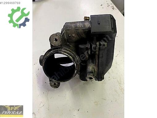 Volkswagen Passat Gaz Kelebeği 04L128063T çıkma parça