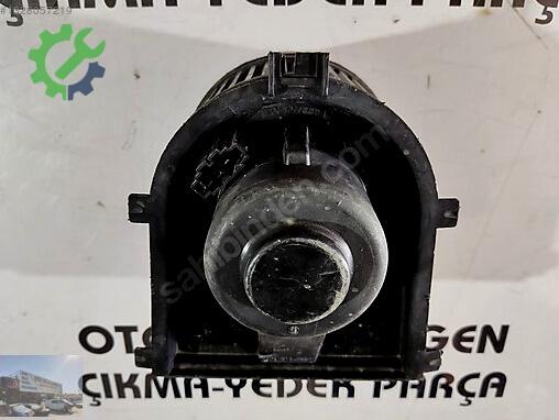 Volkswagen Polo Kalorifer Motoru çıkma parça