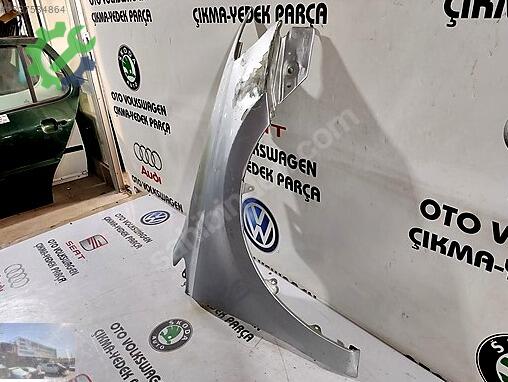 Volkswagen Polo Sağ Ön Çamurluk çıkma parça