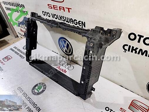 Volkswagen Polo Ön Panel çıkma parça