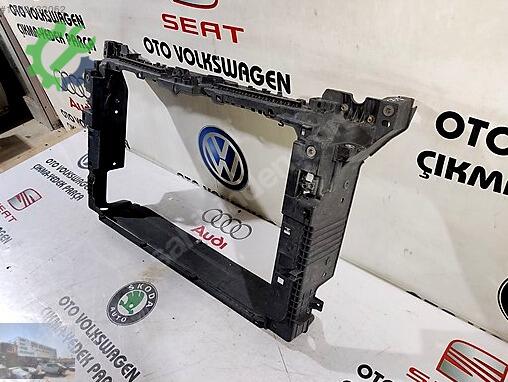 Volkswagen Polo Ön Panel çıkma parça