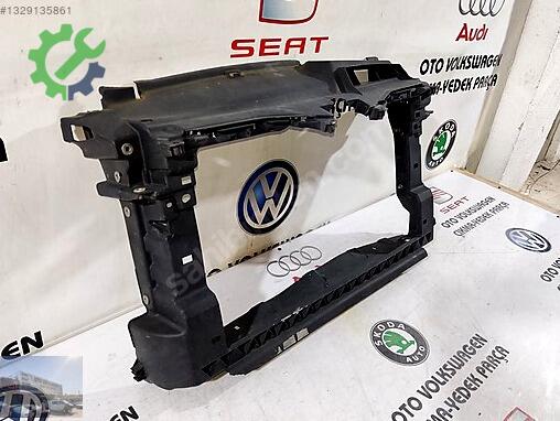Volkswagen Scirocco Ön Panel 1K8805588B çıkma parça