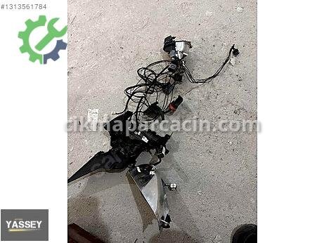 Volkswagen Tiguan Far çıkma parça