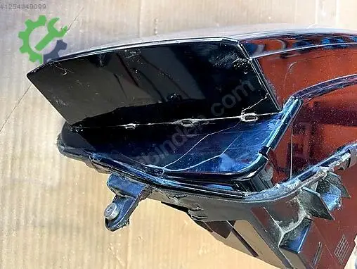 Volkswagen Tiguan Sağ Ön Far 5NB941006B çıkma parça