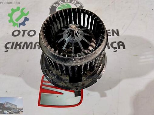 Volkswagen Touareg Kalorifer Motoru çıkma parça