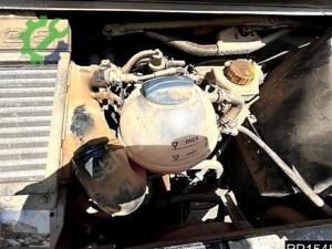 VW TRANSPORTER T4 MOTOR RADYATÖR YEDEK SU BİDONU HAZNESİ ÇIKMA