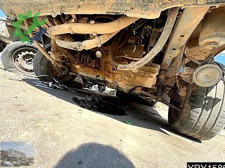 Volkswagen Transporter Sol Travers çıkma parça