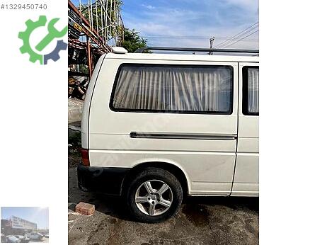 Volkswagen Transporter Sağ Arka Çamurluk çıkma parça