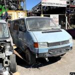 VW TRANSPORTER T4 SAĞ ÖN ÇAMURLUK ÇIKMA