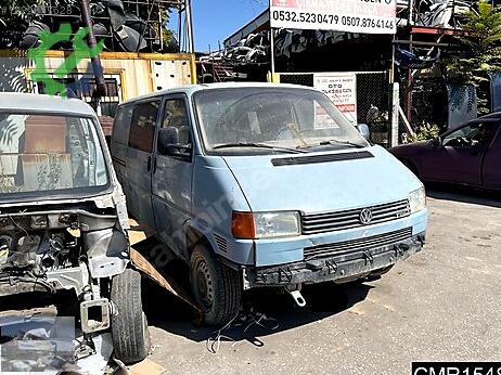 Volkswagen Transporter Sağ Ön Çamurluk çıkma parça