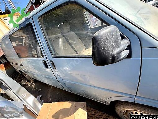 Volkswagen Transporter Sağ Ön Çamurluk çıkma parça