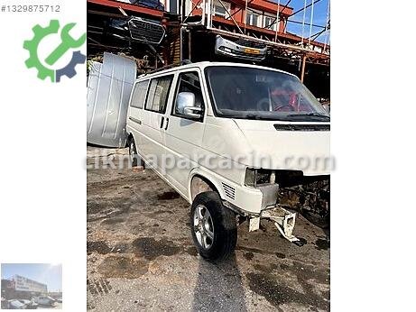 Volkswagen Transporter Sağ Ön Çamurluk çıkma parça