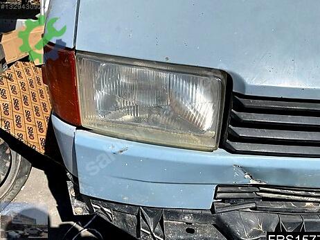 Volkswagen Transporter Sağ Ön Far çıkma parça