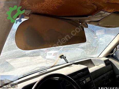 Volkswagen Transporter Sol Güneşlik çıkma parça