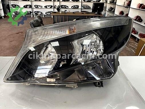 Mercedes-Benz Vito Far çıkma parça