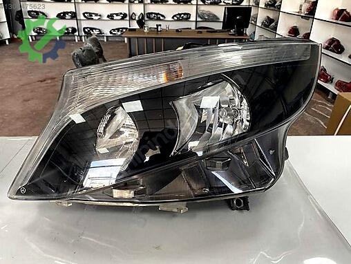 Mercedes-Benz Vito Far çıkma parça