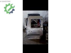 Volkswagen Caddy sol sürgülü kapı