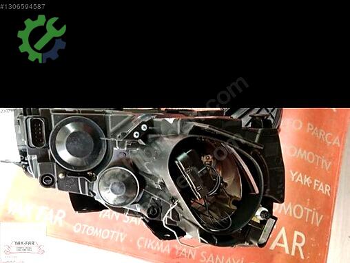 Volkswagen Golf Sağ Ön Far çıkma parça