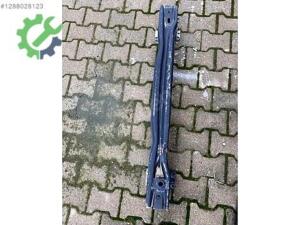 Volkswagen tiguan arka tampon demiri