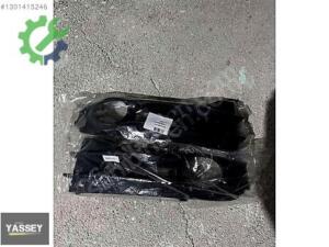Sis Farı Çerçevesi Volkswagen Caddy Çıkma