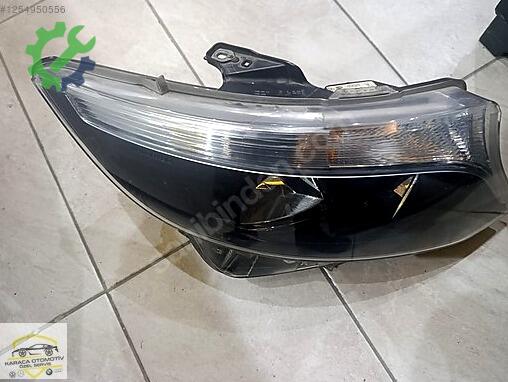 Mercedes-Benz Vito Sağ Ön Far 4479067800 çıkma parça