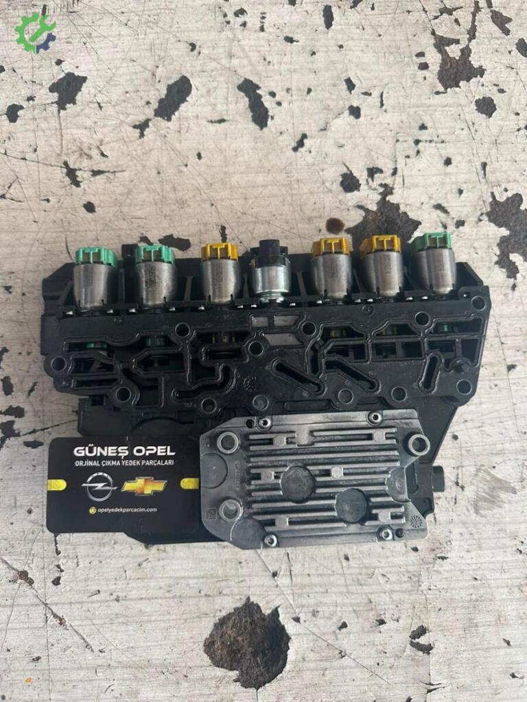 Opel Astra Otomatik Şanzıman Beyni 24265789 çıkma parça
