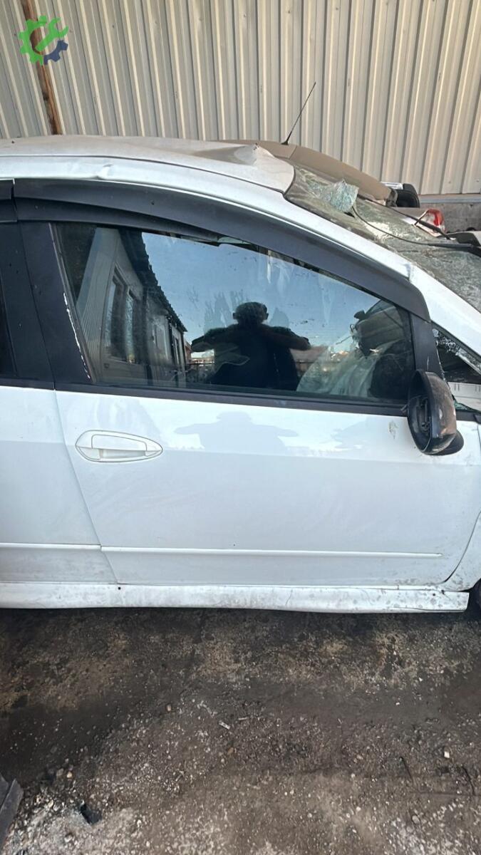 Fiat Linea Sağ Ön Kapı çıkma parça