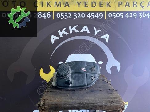 Mercedes-Benz CLA Radyatör çıkma parça