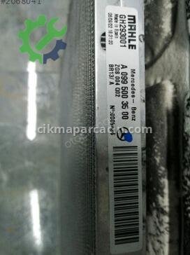 Mercedes-Benz GLC Turbo Radyatörü A0995003600 çıkma parça