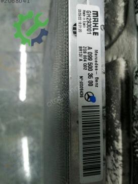 Mercedes-Benz GLC Turbo Radyatörü A0995003600 çıkma parça